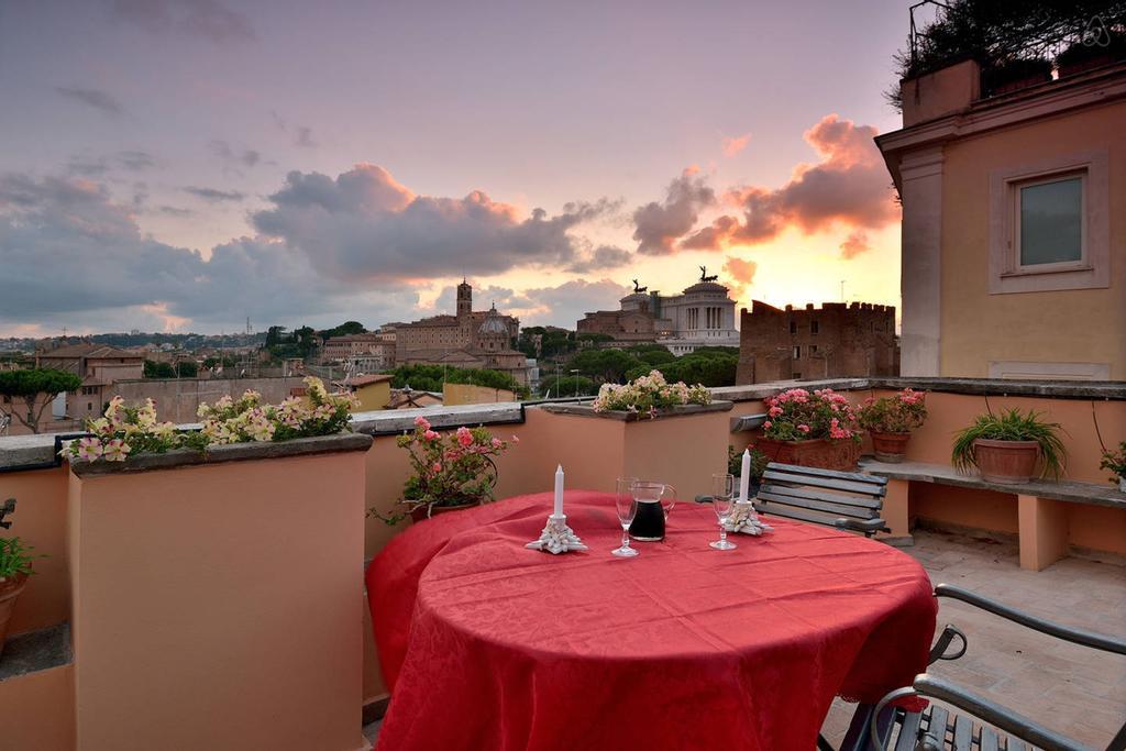 Colosseum Colosseo Apartment Rome Exterior photo